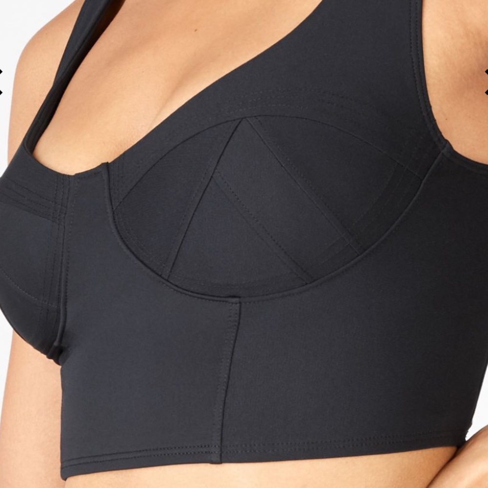 Fabletics Charolette low impact sports bra, black